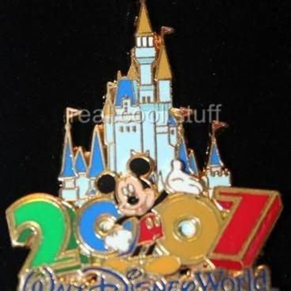 WDW - 2007 Cinderella Castle Collection - Mickey Mouse